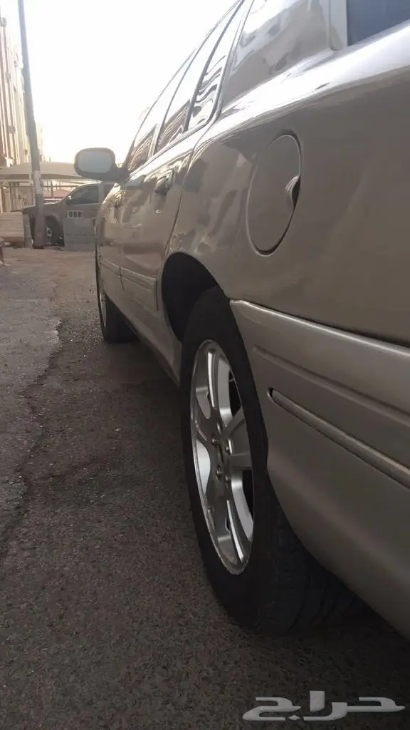 للبيع كراون فاكتوريا 2008 (image 1)