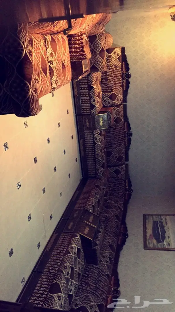 للبيع كنب نظيف 16 متر