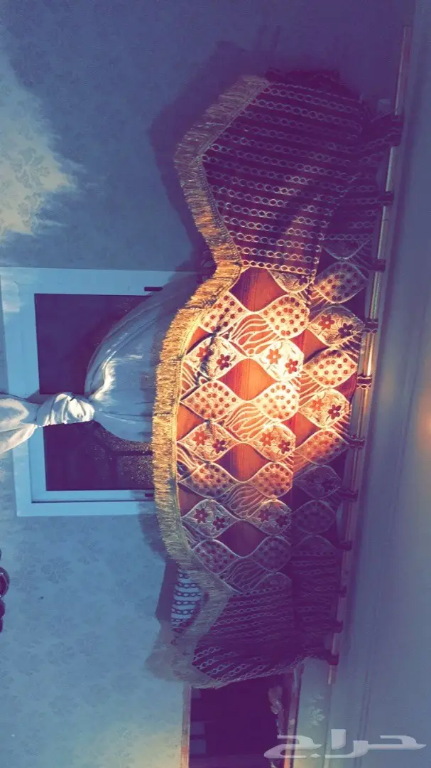 للبيع كنب نظيف 16 متر (image 1)