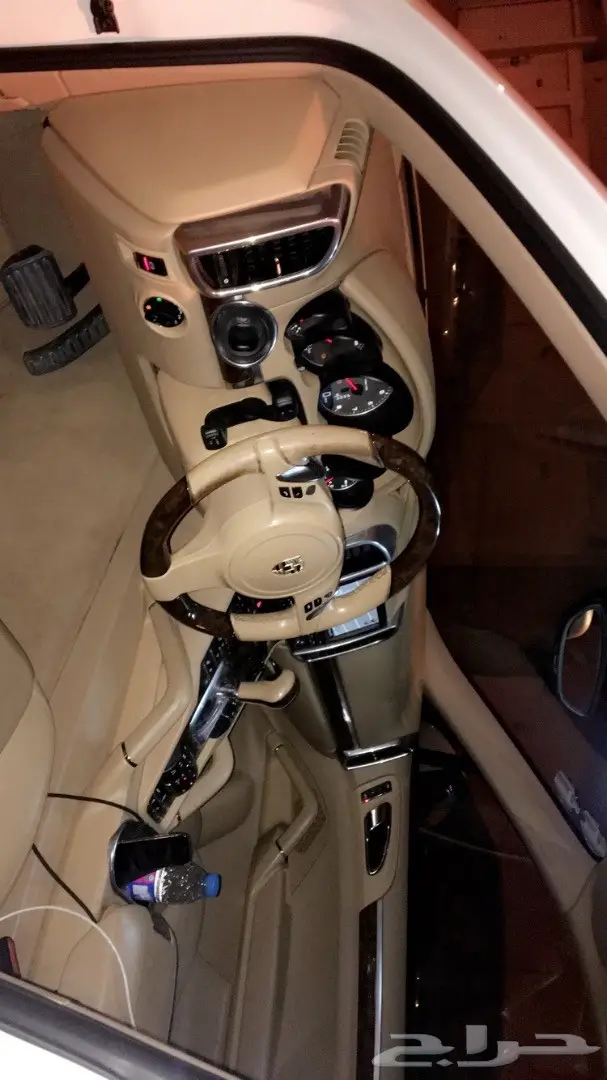 للبيع جيب بورش المديل 11 (image 17)