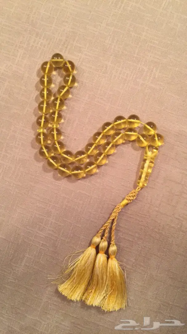 مزاد رقم(58)5ساعات مسباح كهرمان صافي حبه كبير