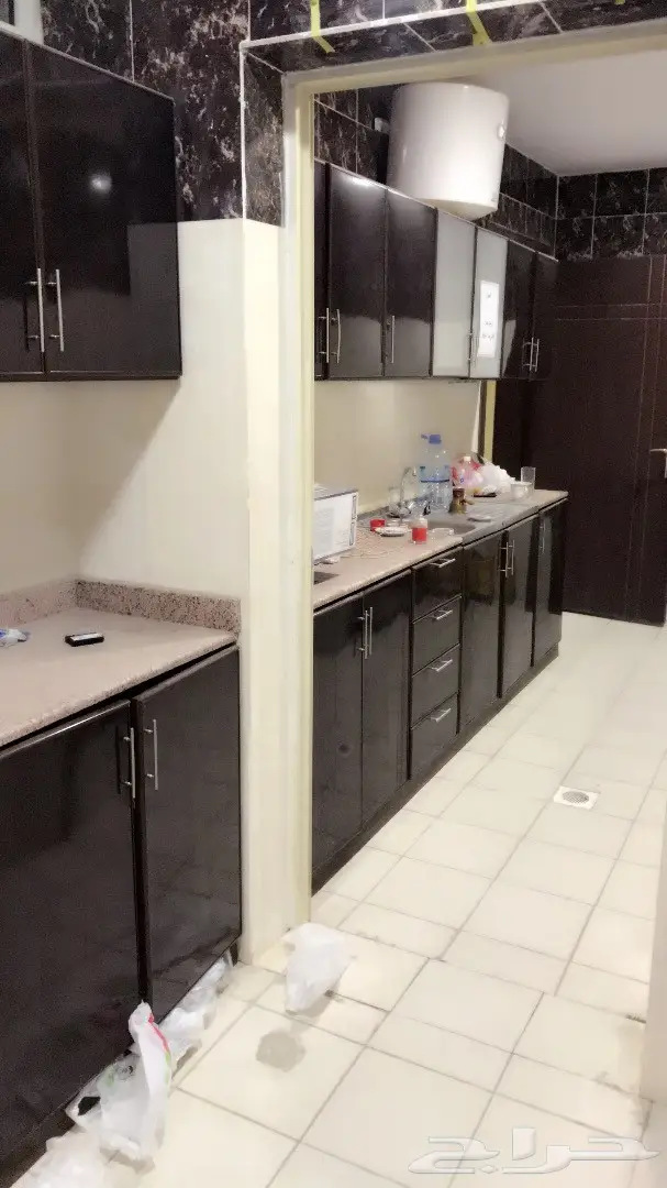 اثاث مكتبي ومكيفات  (image 27)