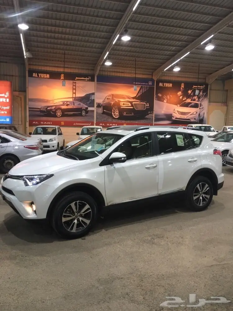 تويوتا زاف فور موديل 2017 سياحي وفل Gli (image 3)