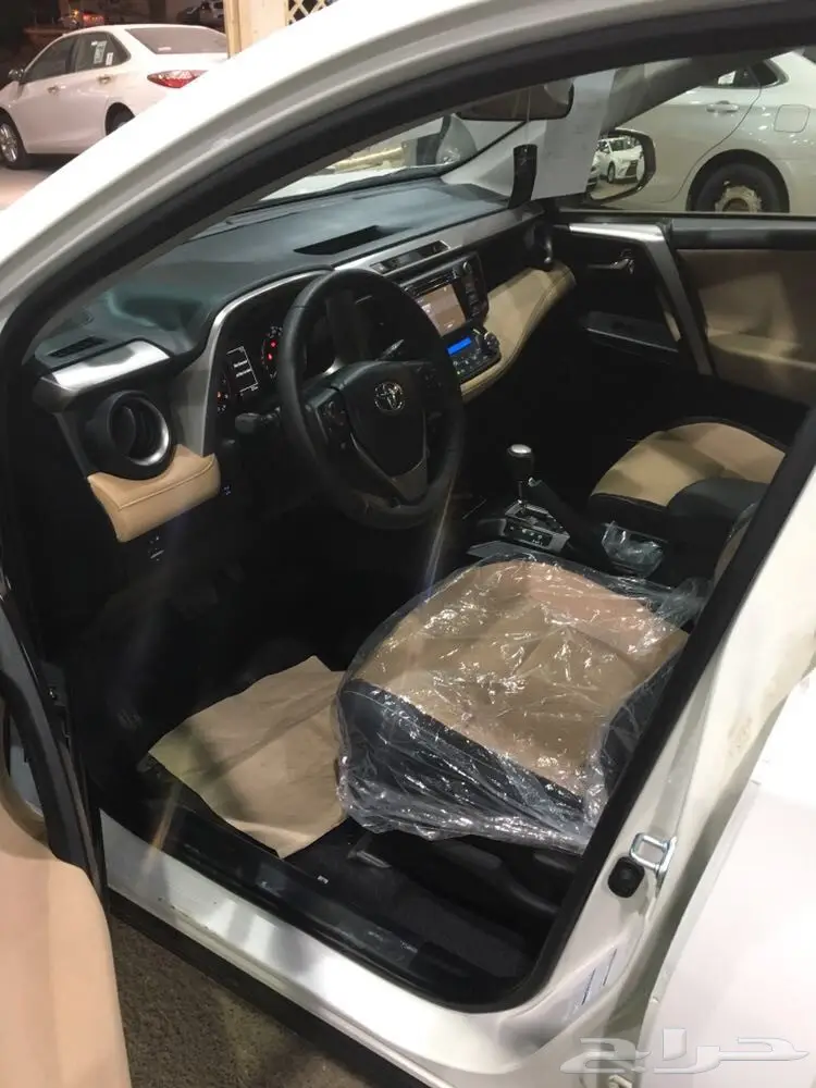 تويوتا زاف فور موديل 2017 سياحي وفل Gli (image 8)