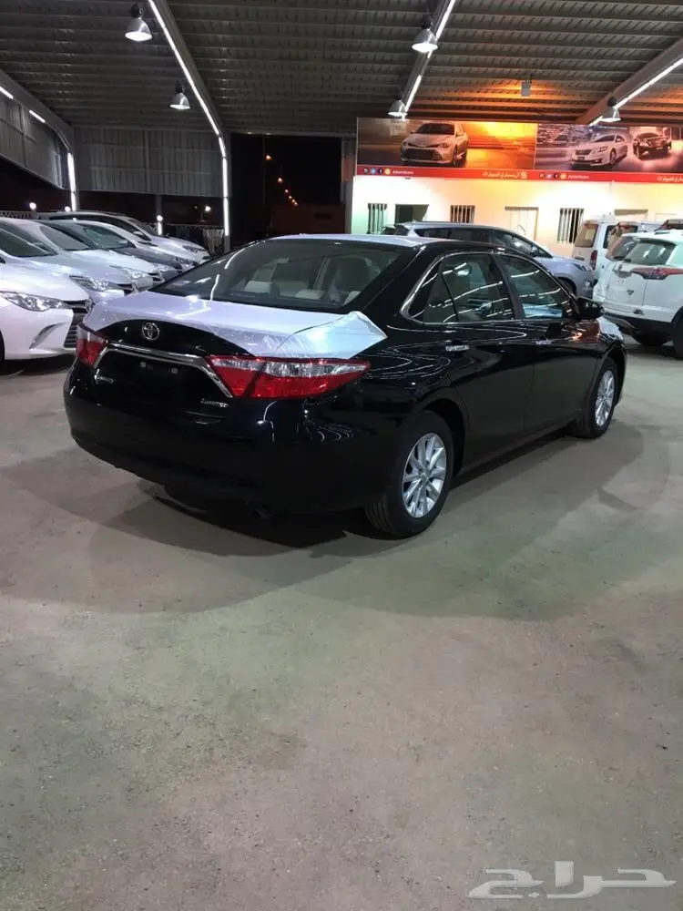 كامري ليمتدشاشه وستاندرسياحي موديل2017 (image 13)