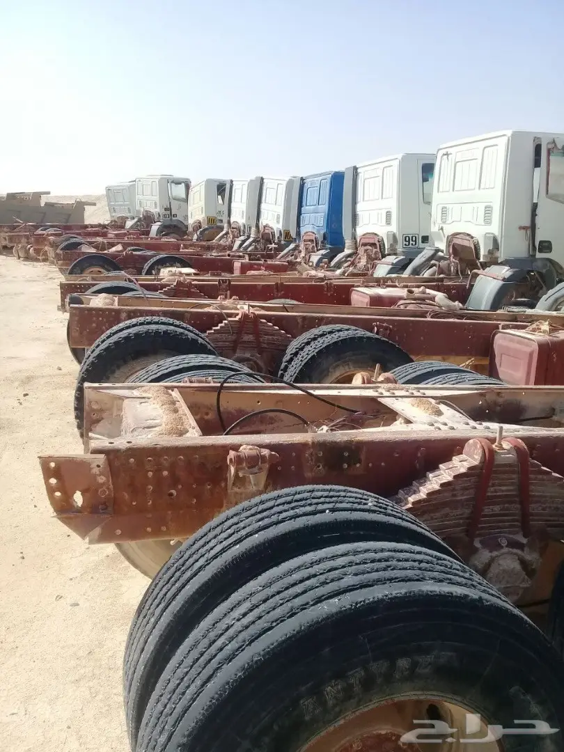 روس شاحنات: مجموعة شاحنات أفيكو ممتازة للبيع! (image 9)