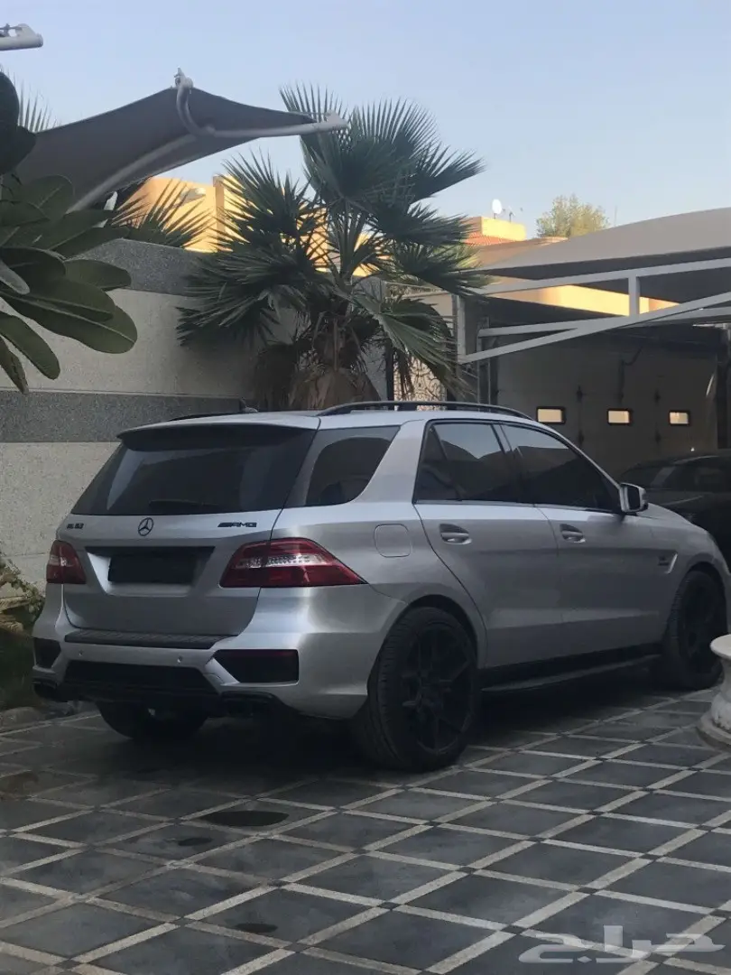 جيب مرسيدس ML63 (image 6)