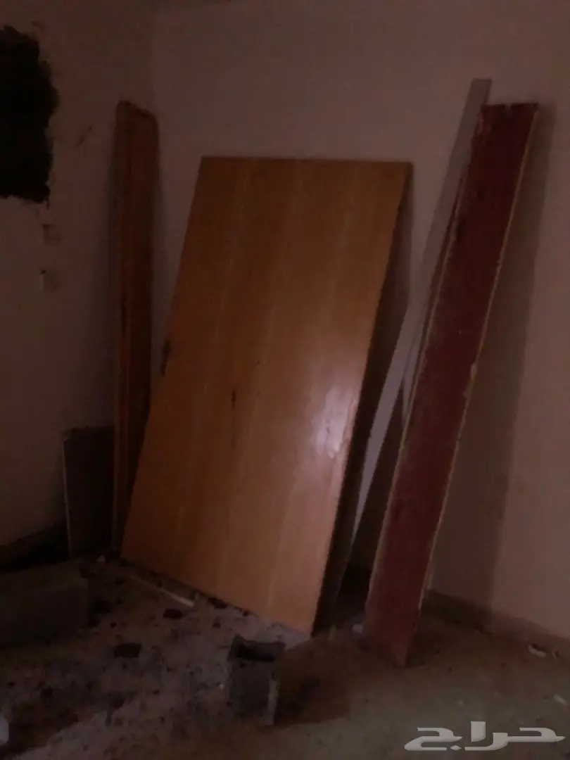 للبيع مراوح وابواب (image 1)