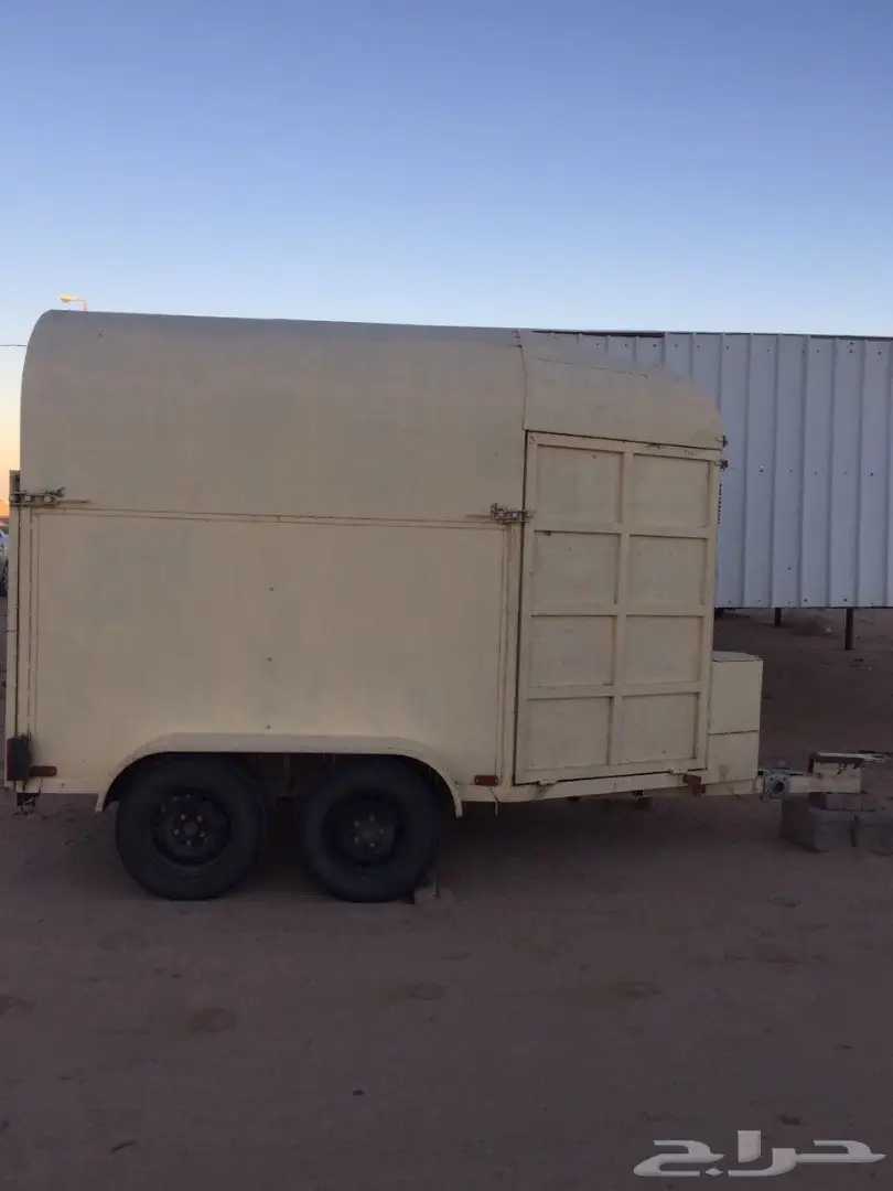 للبيع عربة راسين. الجمش _ الدوادمي 