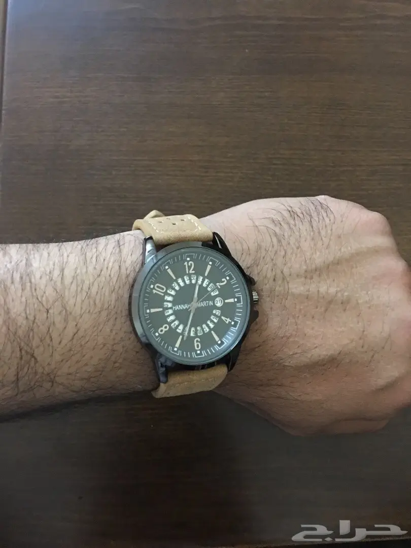 مزاد على ساعة HANNAH MARTIN أنيقة (image 3)