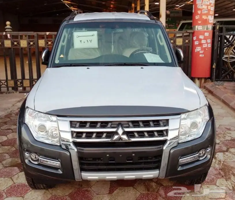ميتسوبيشي باجيرو 3.5 موديل 2017 خليجي (image 13)