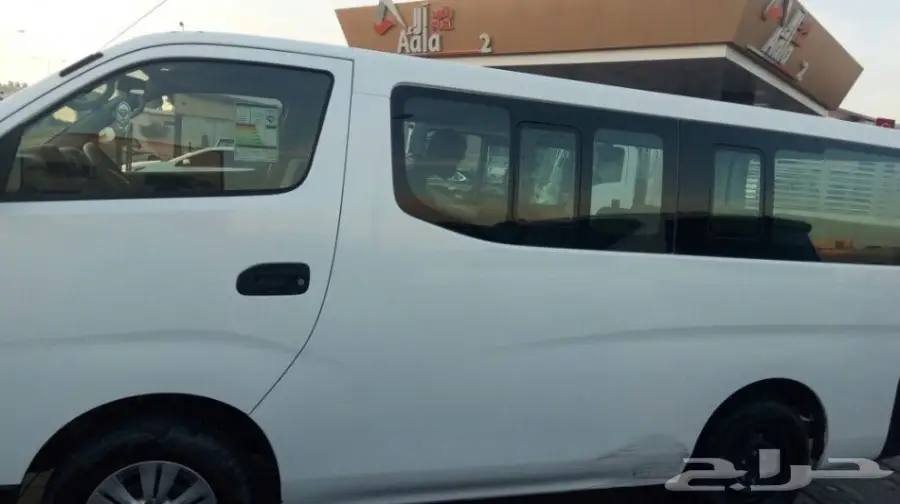 باص ركاب نيسان للبيع (image 1)