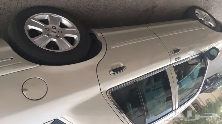 للبيع كراون فاكتوريا 2008 (image 8)