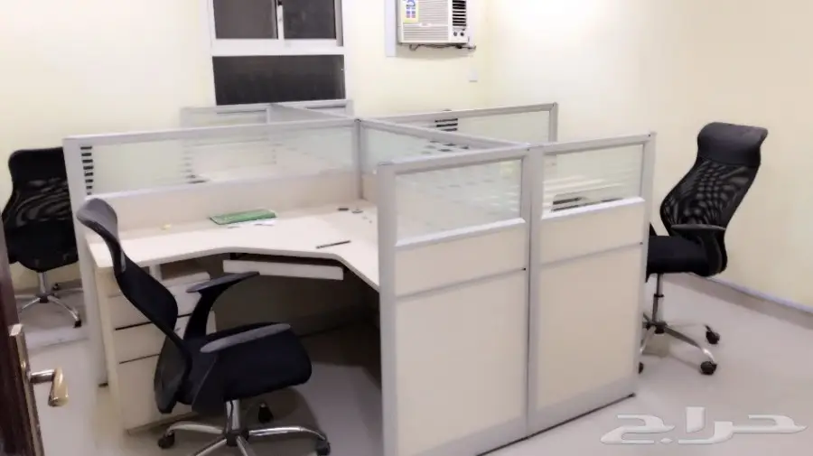 اثاث مكتبي ومكيفات  (image 13)