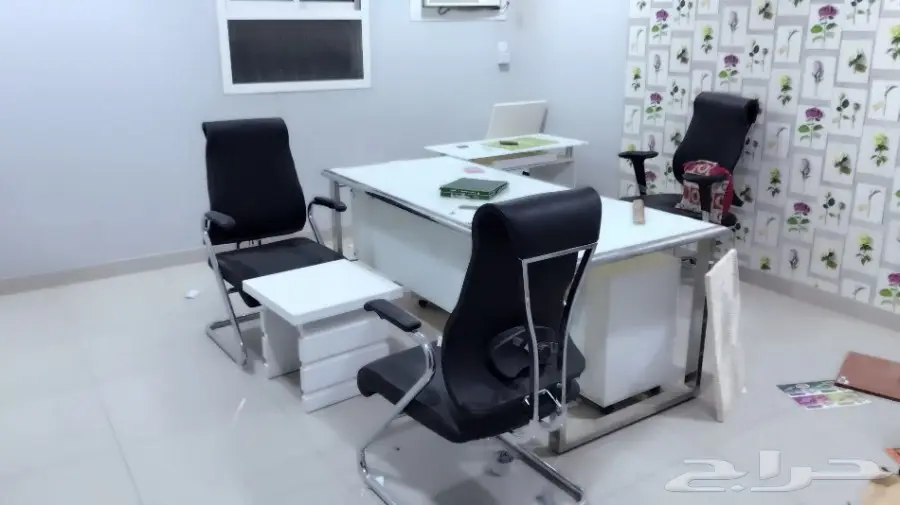 اثاث مكتبي ومكيفات  (image 18)