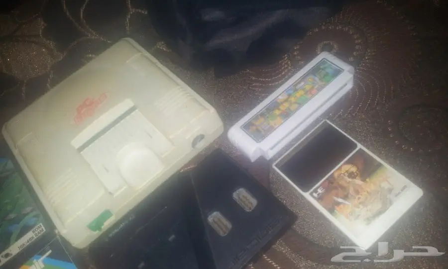 أجهزه العاب قديمة.