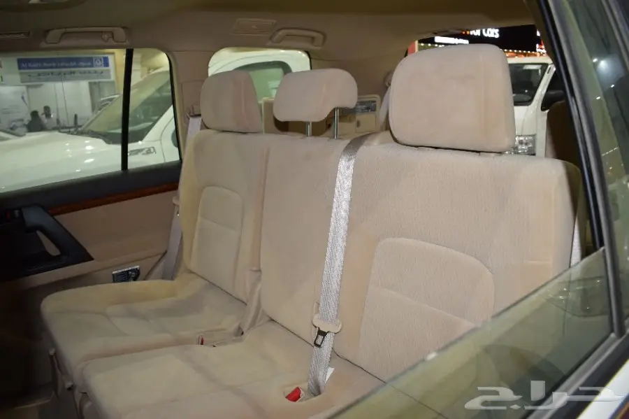 تويوتا لاندكروزر GX فل كامل خليجي 2015 (image 16)