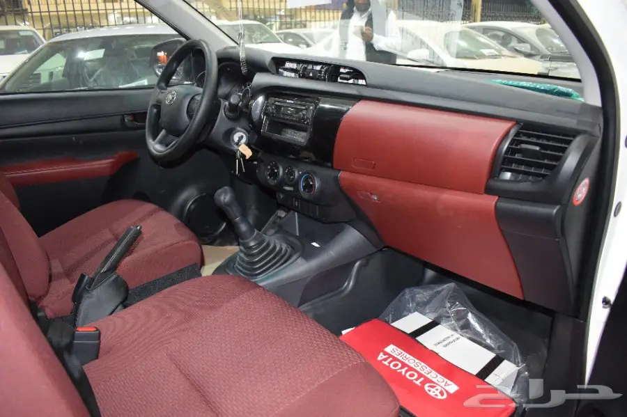 تويوتا هايلوكس غماره ديزل GL سعودي 2018 (image 11)