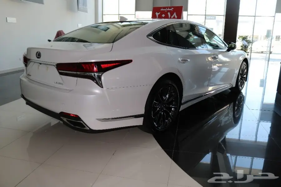 ليكزس LS 350 BB موديل 2018 (image 21)