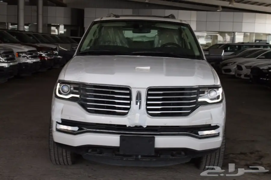 عرض مميز 155 الف لنكولن نافيجتور خليجي 2015  (image 1)