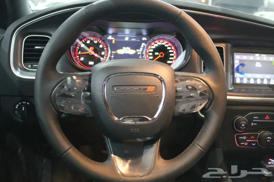 تشارنجر 2018 SXT1 - أفضل سعر! (image 6)