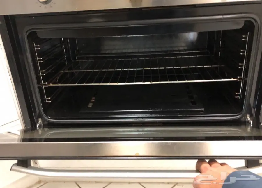 فرن كهرب غاز نظيف جدا استعمال بسيط 