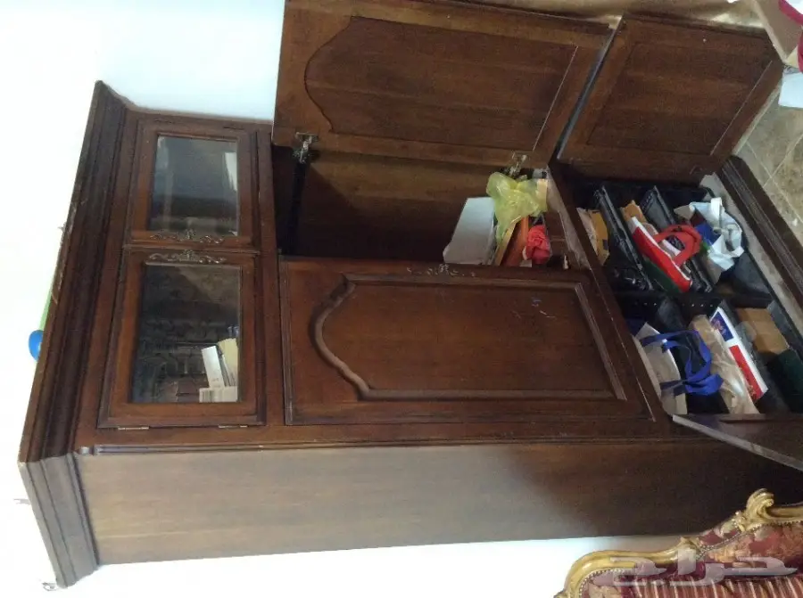 كنب أمريكي فخم 7 أشخاص ودواليب أصلية - فرصة لا تُفوّت! (image 14)