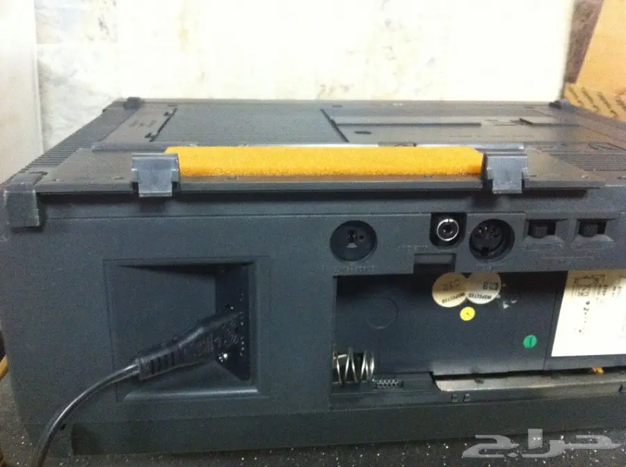 راديو فيلبس قديم بحالة ممتازة Philips D2999  (image 5)