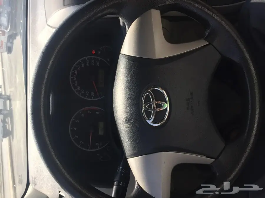 للبيع كورولا 2013  لون اسود  (image 10)