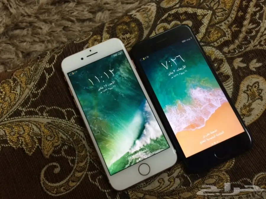 ايفون 7 128 قيقا للبيع ذهبي واسود مطفي (image 2)