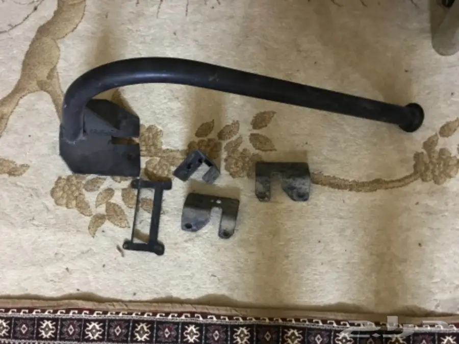 للبيع مظله استراليه وَ ليد بار وَ قطع أخرى  (image 6)