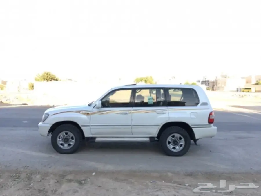 للبيع لاندكروزر في اكس ار فل كامل بريمي   (image 9)