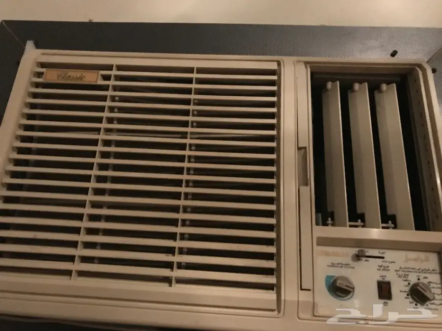 اثاث ومكيفات للبيع