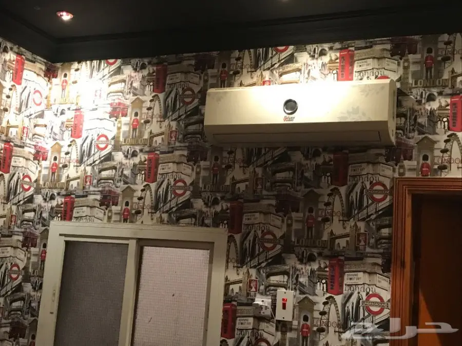 اثاث ومكيفات للبيع (image 1)