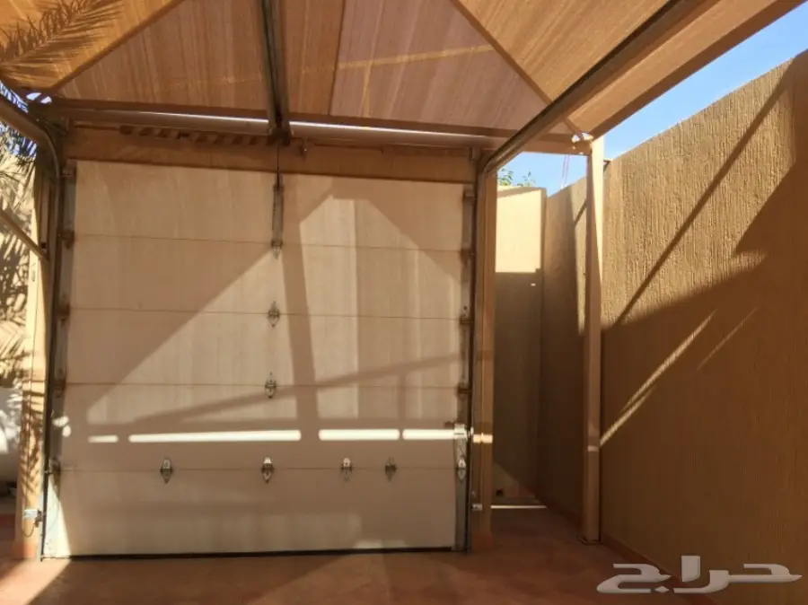 يابلاش باب كراج  ب500 ريال فقط  