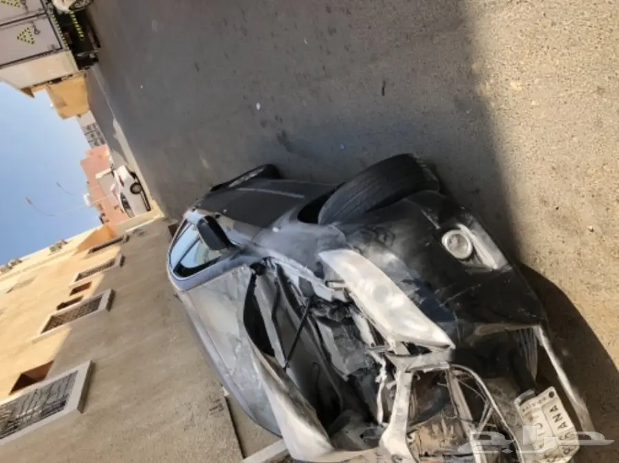 كامري مصدومه للبيع 2008 قالبها 2010  (image 3)