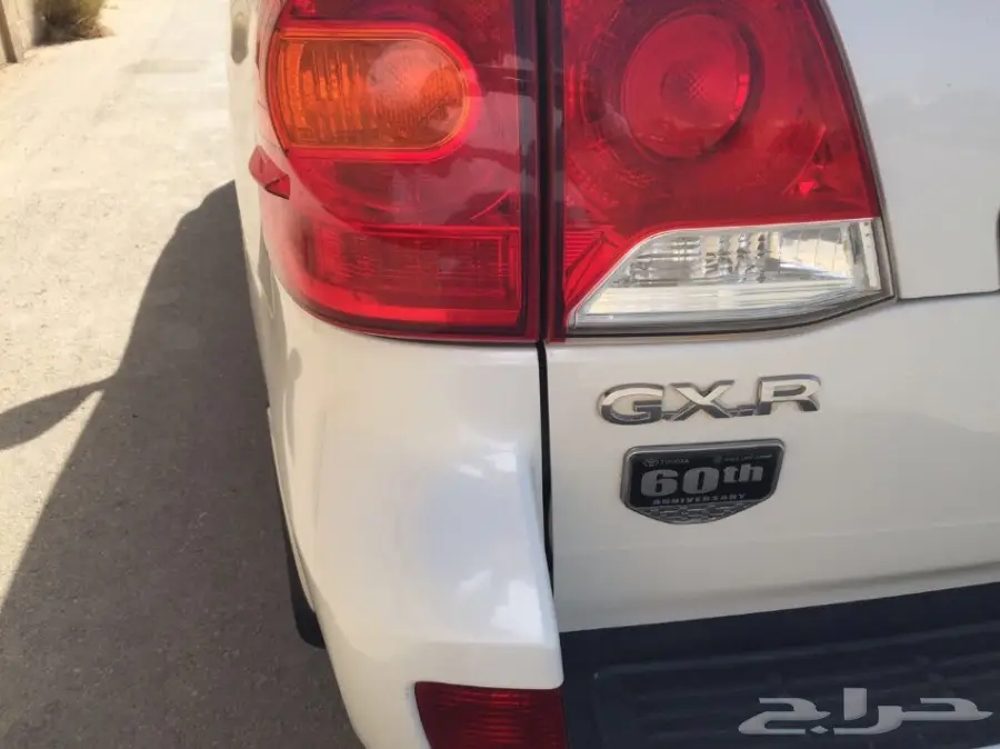 لاندكروزر 2015 سعودي GXR 8 سلندر (image 7)