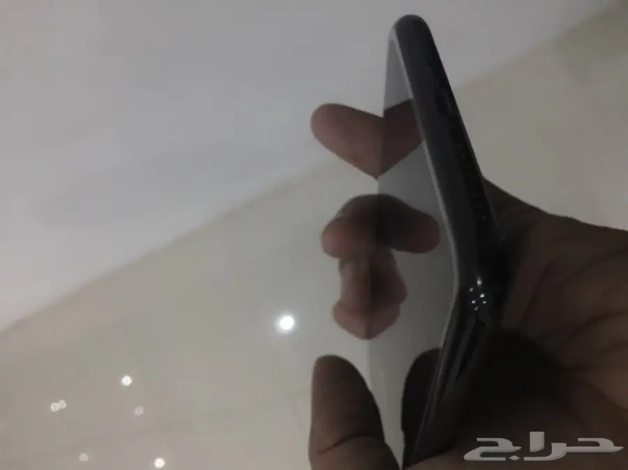 ايفون 7 بلس لماع 128 قيقا مع اغراضه نظيف جدا  (image 11)