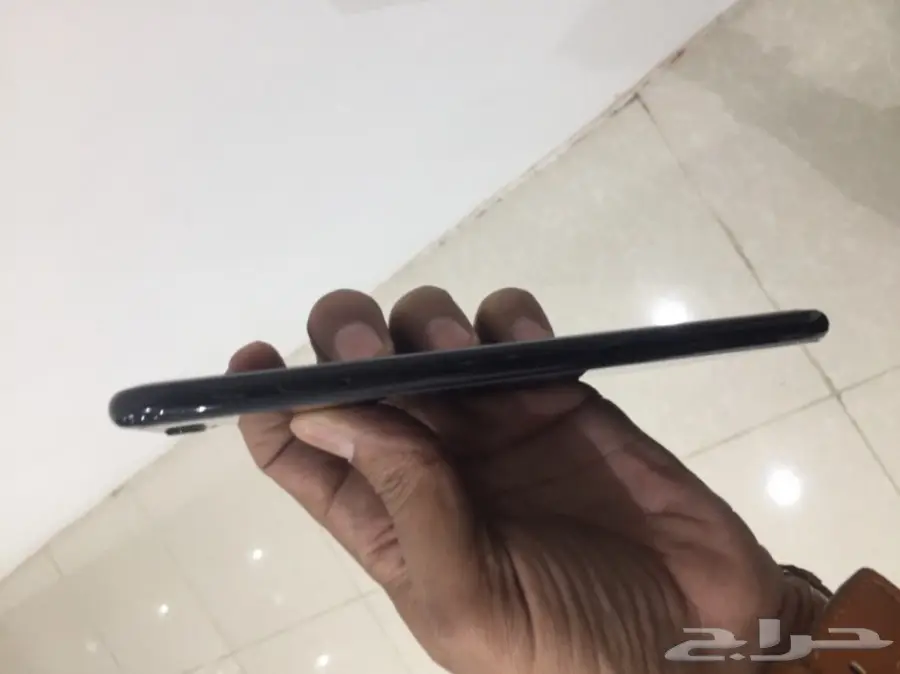 ايفون 7 بلس لماع 128 قيقا مع اغراضه نظيف جدا  (image 13)