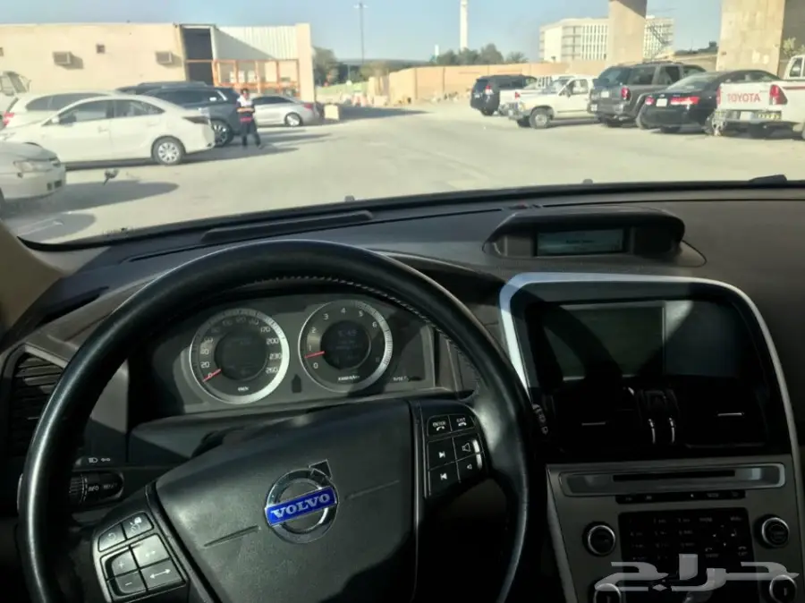 جيب فولفو xc60 موديل 2010 (image 1)