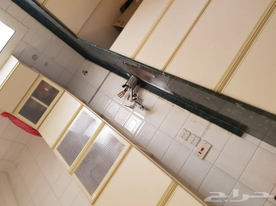 مطبخ مستعمل نظييف للبيع في جده  (image 2)