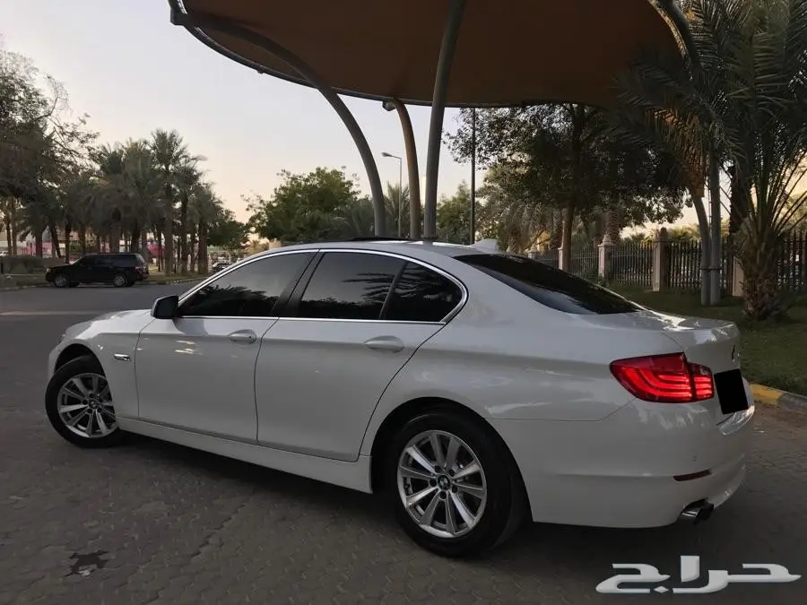 بي ام دبليو 528 شبه الجديدة  (image 4)