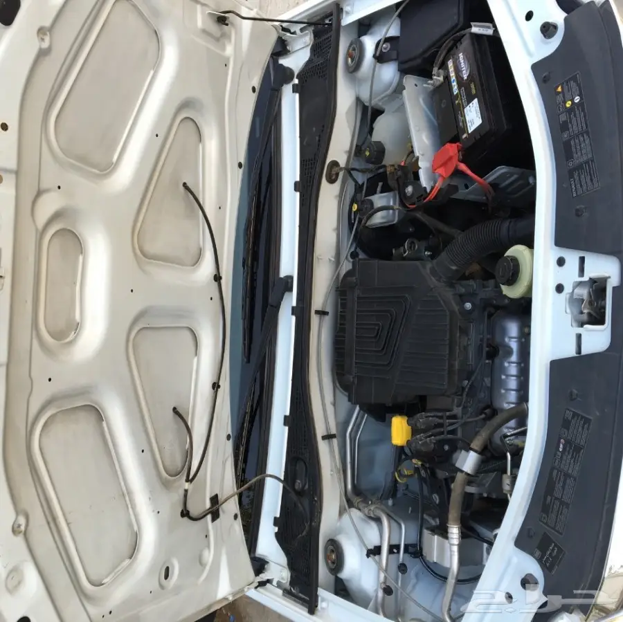 للبيع - سيارة لوجان 2014 - فرصة لا تُفوّت! (image 3)