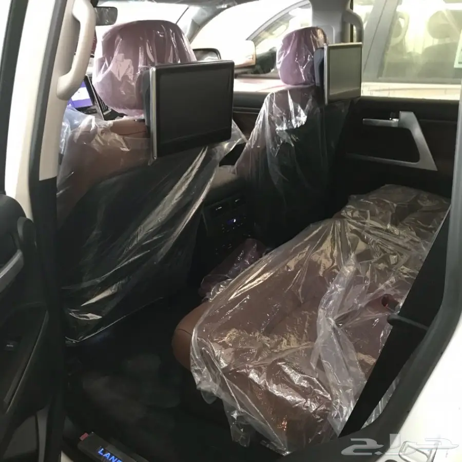 لاند كروزر-VXS -فى اكس اس-2018 - 8 سلندر 5.7 (image 14)