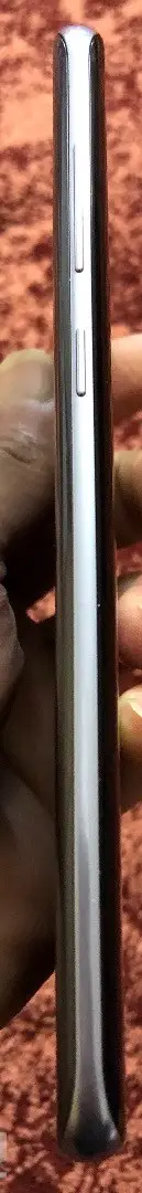 للبيع جالكسي8 بلس نظيف (image 1)