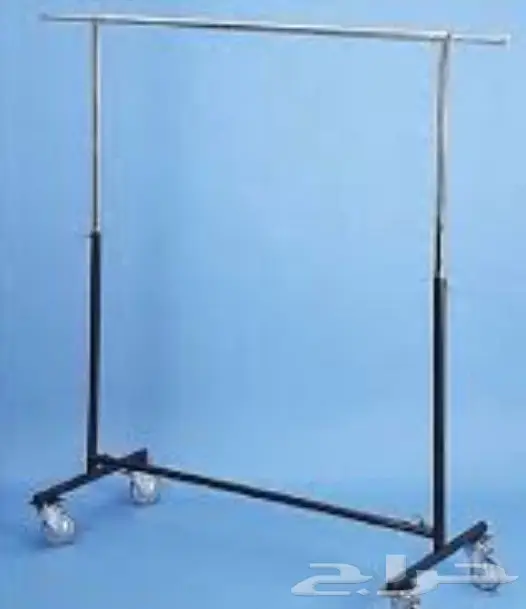 استاند للعبايات والملابس (image 1)