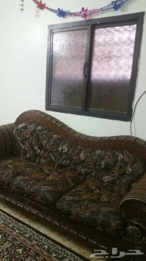 طقم أنتريه وترابيزة سفرة (image 1)