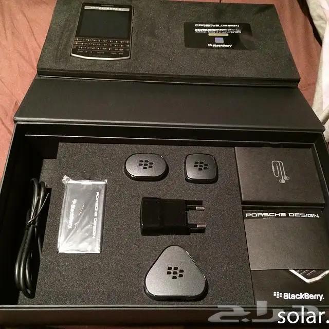 بلاك بيري بورش جديد بكرتونه (image 1)