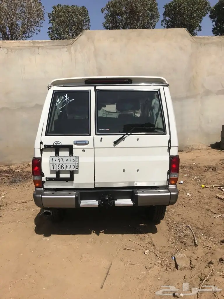 جيب ربع موديل 2016 بريمي مصدوم للبيع (image 3)