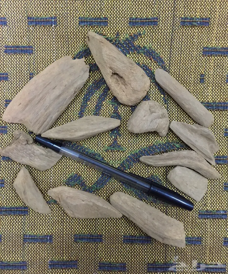 مزاد رقم (5) أوقية عود طبيعي ماروكي ارياني (image 1)